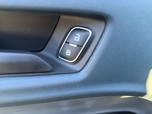 New 2025 Ford Maverick XL w/ Equipment Group 101A image 13