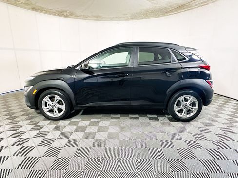 Used 2023 Hyundai Kona SEL FWD image 6