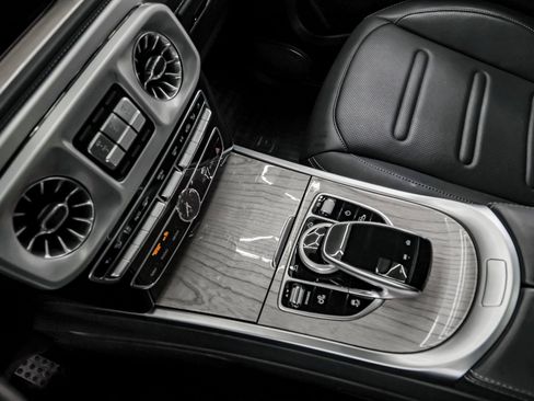 Used 2024 Mercedes-Benz G 550 image 30
