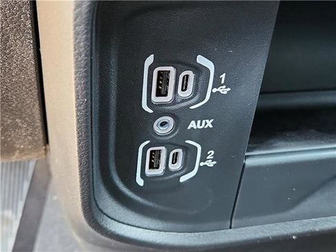 New 2026 RAM 2500 Tradesman AWD/4WD image 16