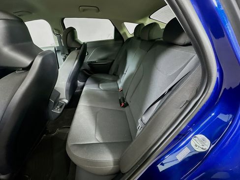 Used 2025 Kia K4 FWD image 14