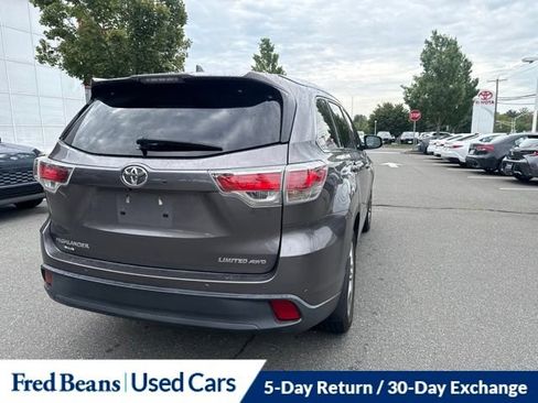 Used 2015 Toyota Highlander Limited AWD/4WD image 7