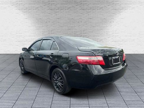 Used 2009 Toyota Camry 4dr Sdn I4 image 3