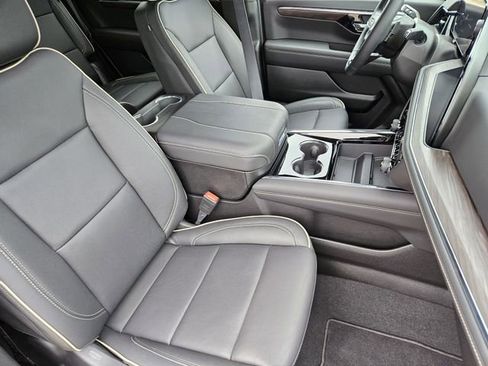 New 2026 Chevrolet Tahoe Premier RWD image 10