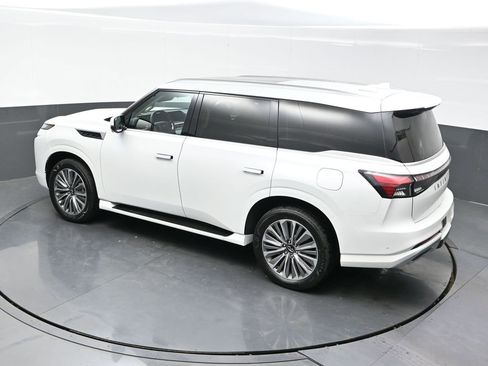 Used 2025 INFINITI QX80 Sensory image 33