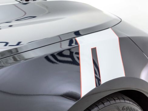 Used 2021 Chevrolet Camaro SS image 20