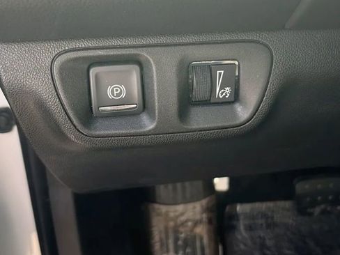 Used 2019 GMC Acadia SLT image 26