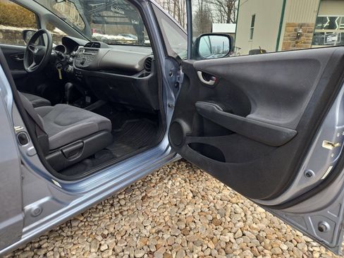 Used 2011 Honda Fit image 20