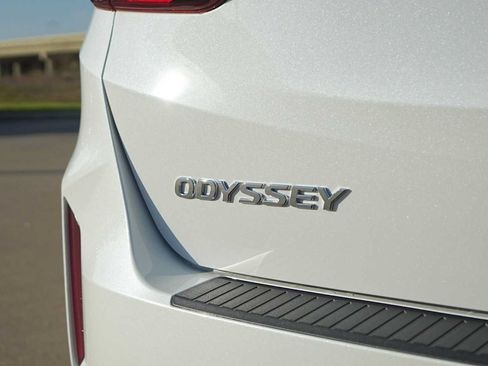 Used 2026 Honda Odyssey EX-L image 8