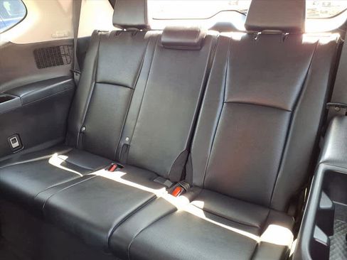 Certified 2025 Toyota Grand Highlander AWD image 21