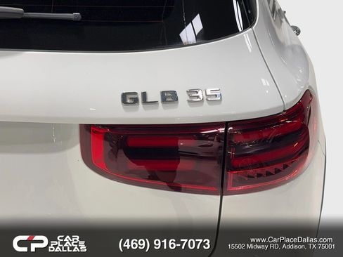 Used 2025 Mercedes-Benz GLB 35 AMG 4MATIC image 26