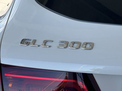 Used 2021 Mercedes-Benz GLC 300 GLC 300 image 8