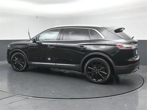 Certified 2023 Lincoln Nautilus Reserve w/ Equipment Group 201A image 5