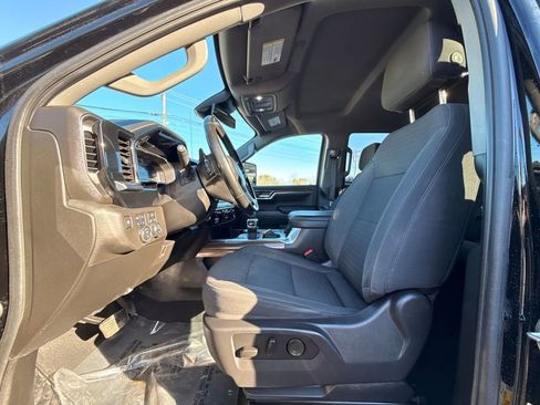 Used 2024 Chevrolet Silverado 1500 RST image 23