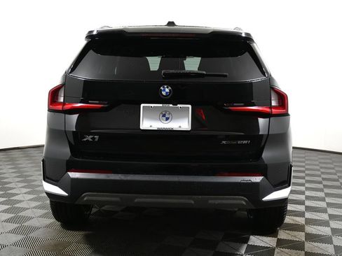 Certified 2023 BMW X1 xDrive28i w/ Premium Package image 6