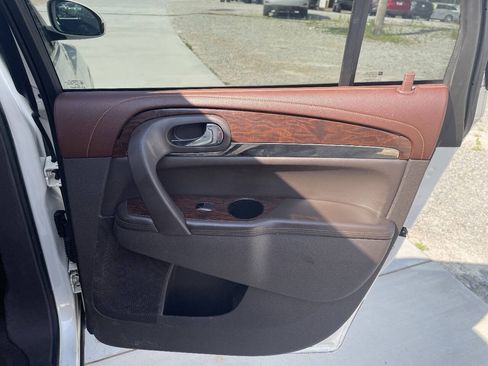 Used 2013 Buick Enclave Premium AWD/4WD image 29