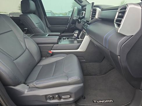 Used 2025 Toyota Tundra Platinum image 10