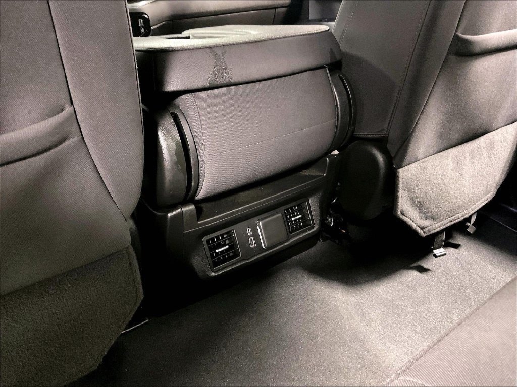 Used 2024 Chevrolet Silverado 1500 LT AWD/4WD image 27
