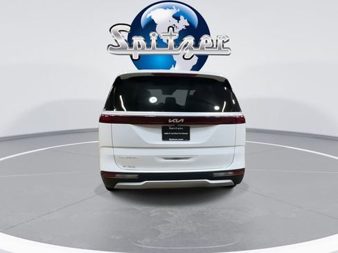 Certified 2024 Kia Carnival LX image 8