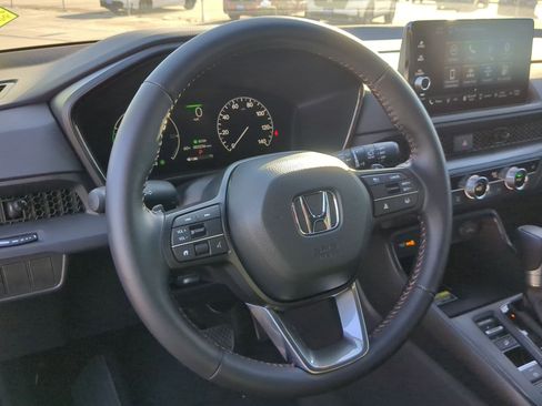 Certified 2025 Honda CR-V Sport-L image 17