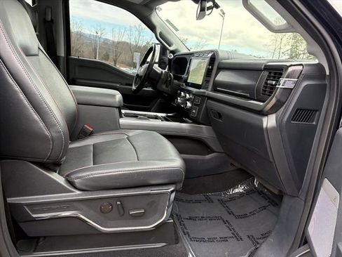 Used 2023 Ford F250 Lariat w/ Lariat Ultimate Package image 18