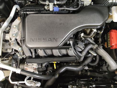 Used 2019 Nissan Rogue Sport SV AWD/4WD image 30