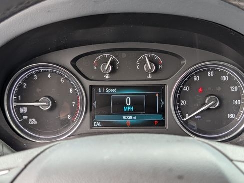 Used 2019 Buick Enclave Essence AWD/4WD image 34
