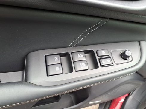 Used 2019 Subaru Outback 2.5i Limited image 11