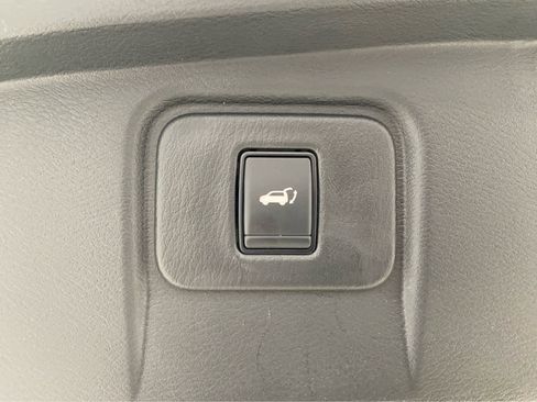 Used 2024 Nissan Murano Platinum w/ Cargo Package image 8