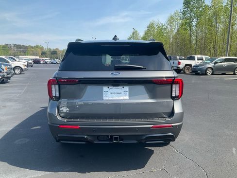New 2026 Ford Explorer ST-Line RWD image 6