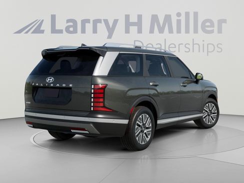 New 2026 Hyundai Palisade SEL Premium FWD image 5