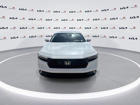 Used 2024 Honda Accord EX image 3