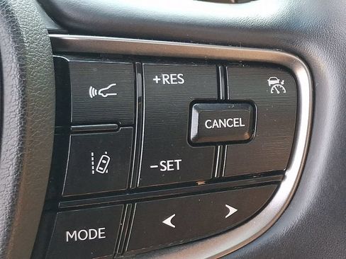 Used 2025 Lexus ES 300h w/ Premium Package FWD image 23