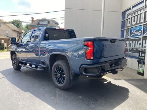 Used 2025 Chevrolet Silverado 2500 LTZ w/ Trail Boss Package AWD/4WD image 5