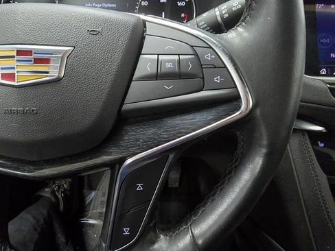 Used 2023 Cadillac XT5 Premium Luxury image 26
