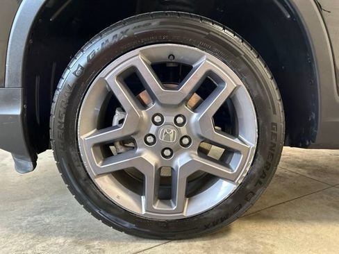 Certified 2023 Honda Passport EX-L image 11