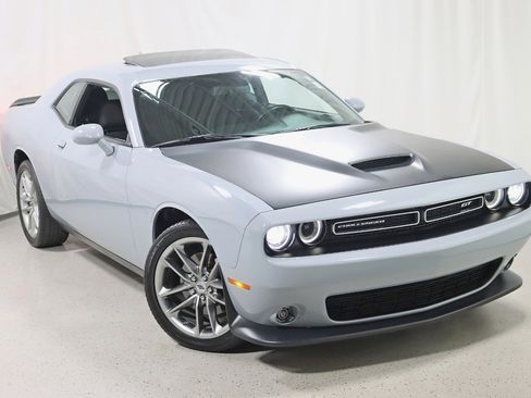 Used 2021 Dodge Challenger GT w/ Driver Convenience Group image 6