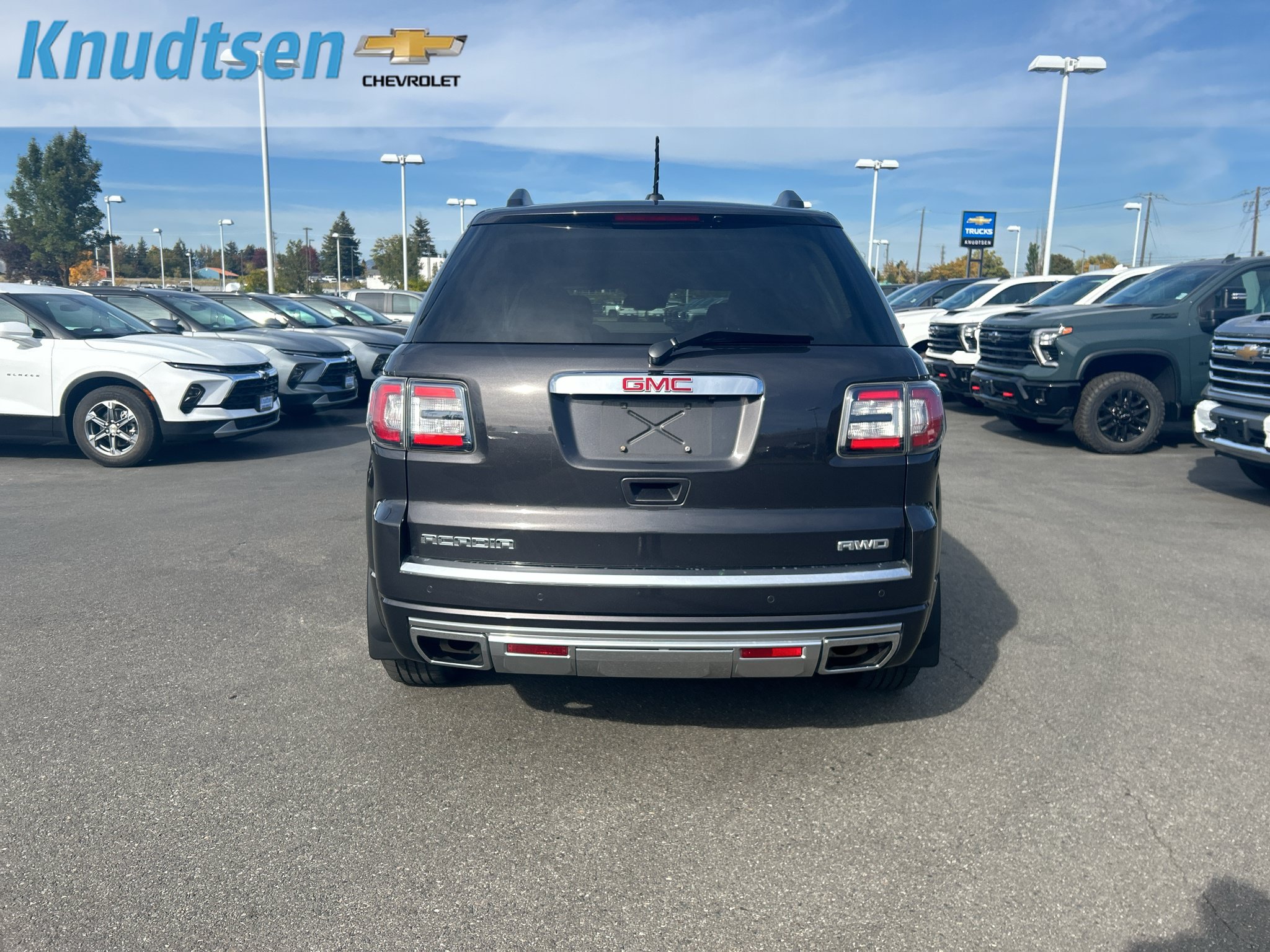 Used 2016 GMC Acadia Denali AWD/4WD image 9