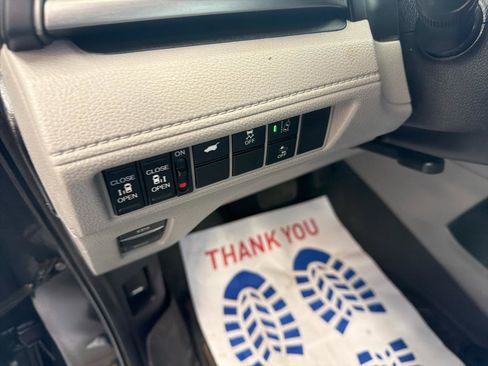Used 2020 Honda Odyssey EX-L image 12
