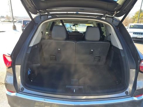 Used 2024 Acura MDX SH-AWD image 14