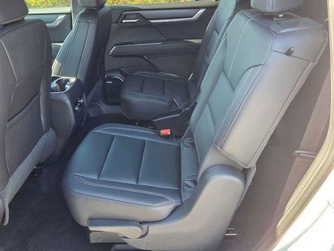 New 2026 GMC Acadia Elevation w/ Elevation Premium Package FWD image 10