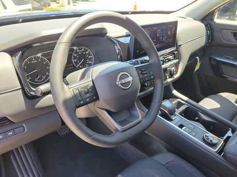 New 2026 Nissan Pathfinder SV AWD/4WD image 19