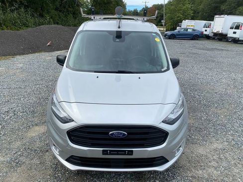 Used 2021 Ford Transit Connect XLT image 3