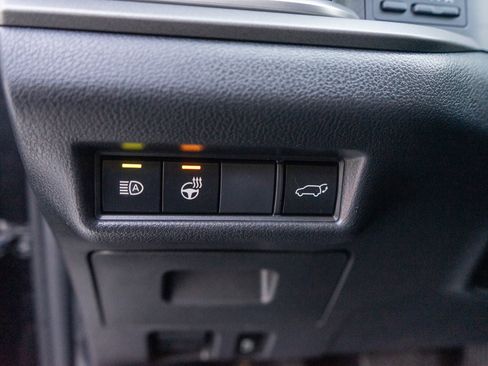 Used 2024 Toyota Grand Highlander XLE image 16