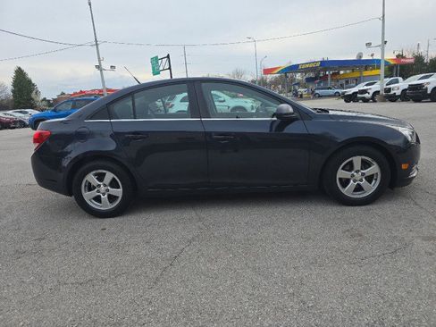 Used 2014 Chevrolet Cruze LT image 6