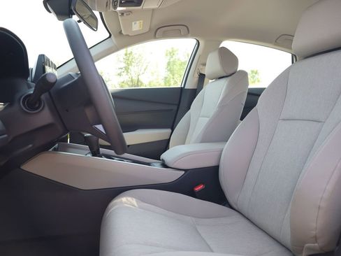 New 2025 Honda Accord LX image 12