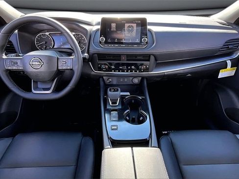 New 2026 Nissan Rogue SV image 5