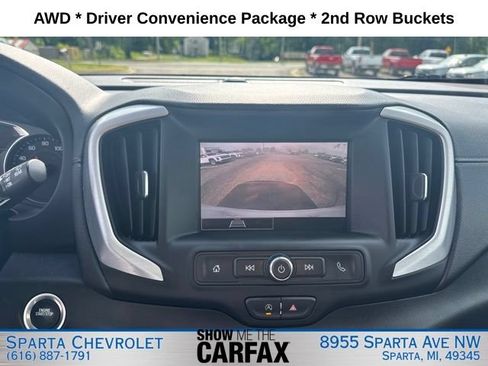 Used 2024 GMC Terrain SLE w/ Driver Convenience Package AWD/4WD image 20