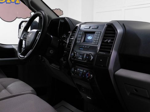 Used 2018 Ford F150 XLT w/ Heavy-Duty Payload Package image 81