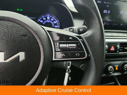 Used 2023 Kia Forte LXS FWD image 18